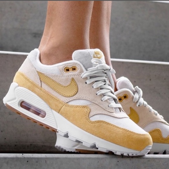 ✔️ New✔️ NIKE guava ice Air Max 901 ~ 10 Nike WMNS Air Max 901 Wheat Gold